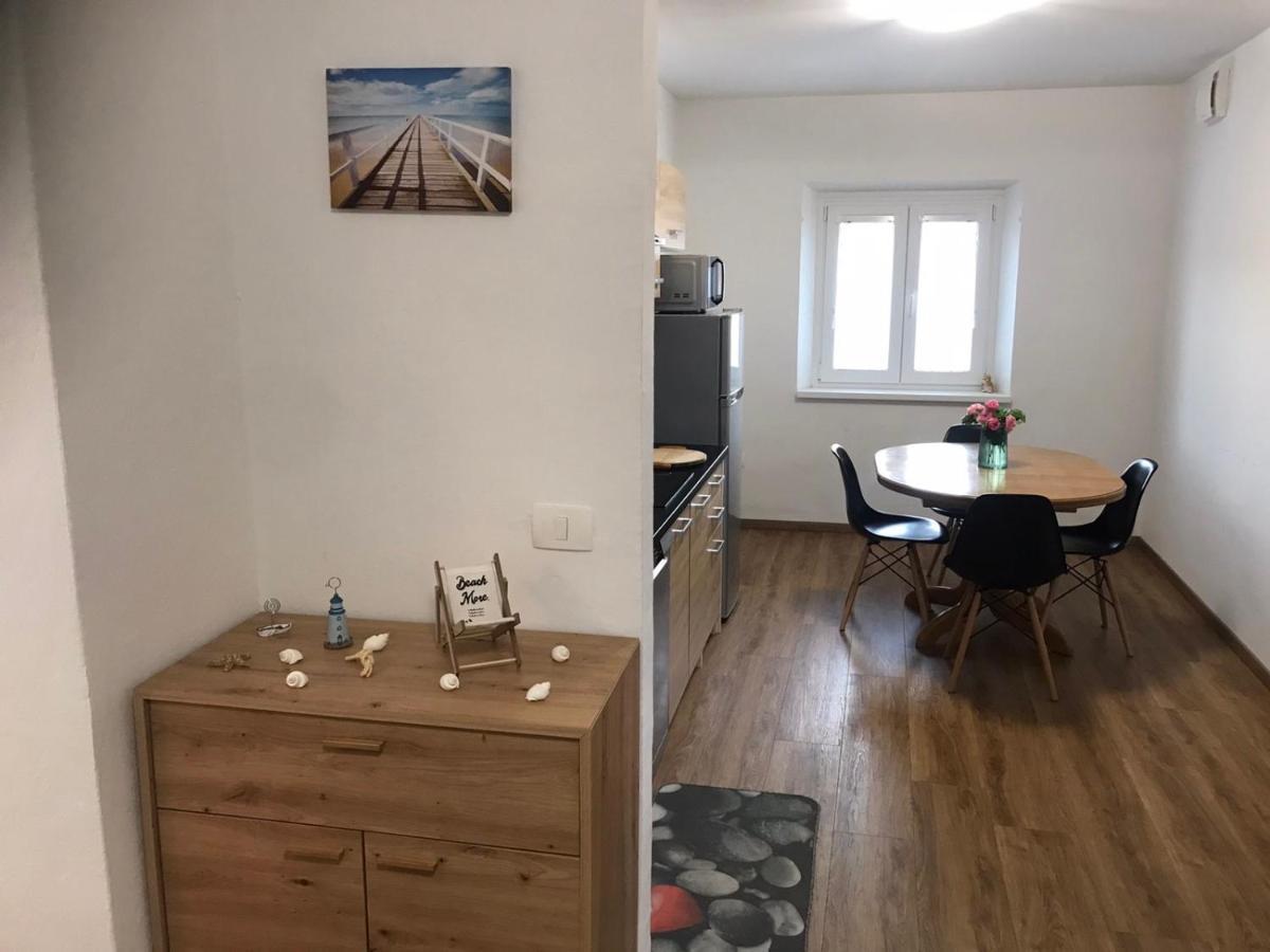 Apartment Plaza - Beach Koper Bagian luar foto
